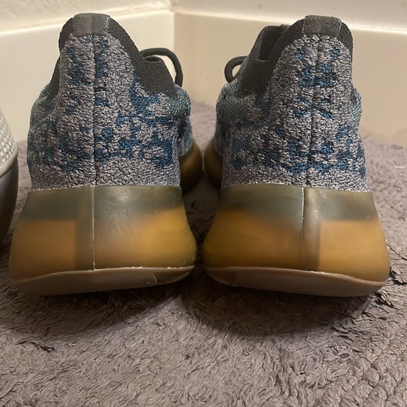 Adidas Yeezy Boost 380 Covellite size 4.5 - Picture 5 of 7